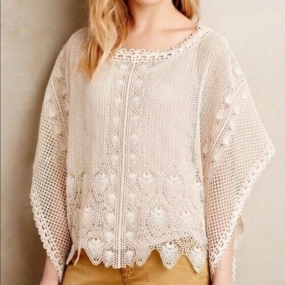 Sparrow Anthropoligie Scalloped Crochet Poncho Cream Loose Knit Sz XS/S NEW - Picture 2 of 9